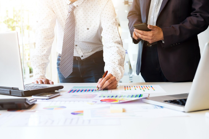 Ethics and Excellence: Balancing Values in Corporate Leadership