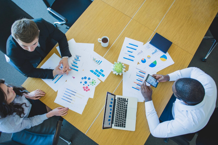 Inclusive Leadership: Fostering Diversity and Inclusion in the Workplace