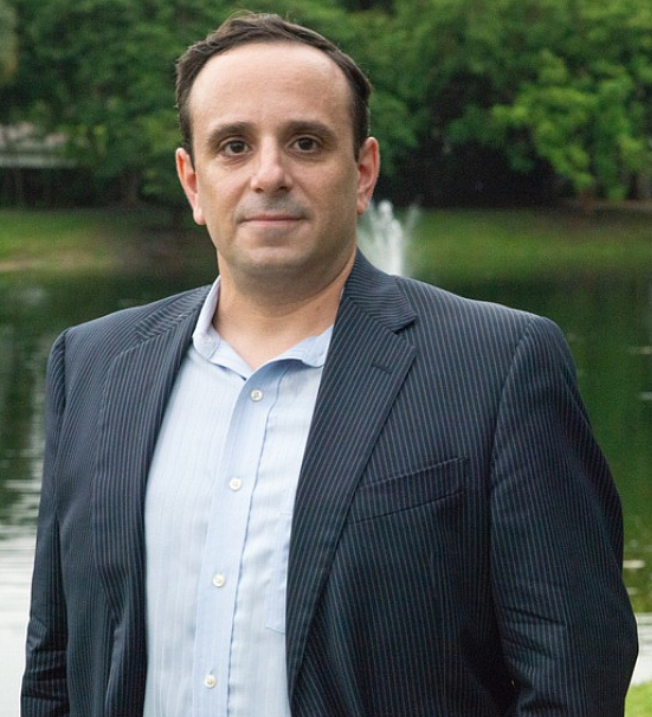 Navigating Justice – Izzy Yetnikoff’s Client-Centered Approach to Personal Injury Law